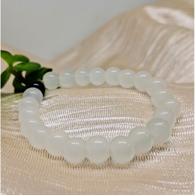 GLASS BEADS BRACELET WHITE