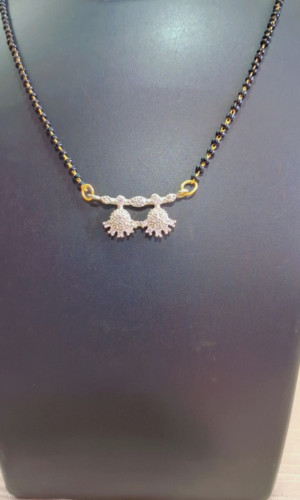 SHORT MANGALSUTR